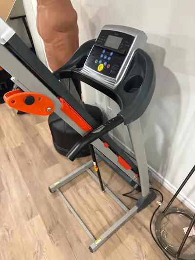 This is a Sunny Health & Fitness treadmill in used condition, perfect for getting your cardio in at...