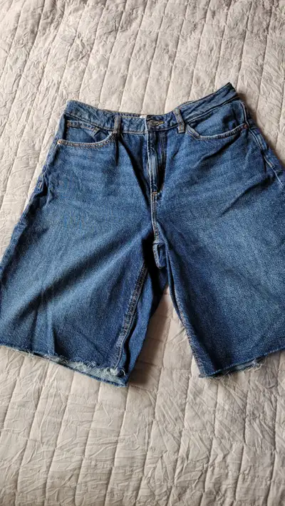 Dynamite Clothing Denim Bermuda shorts, View more