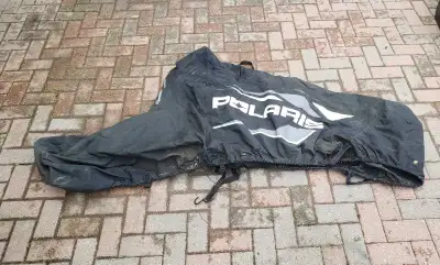 POLARIS Snowmobile CoverSwitchback 136"Has some patches $175, View more
