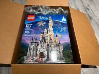 Lego 71040 Disney Castle -- New, Sealed
