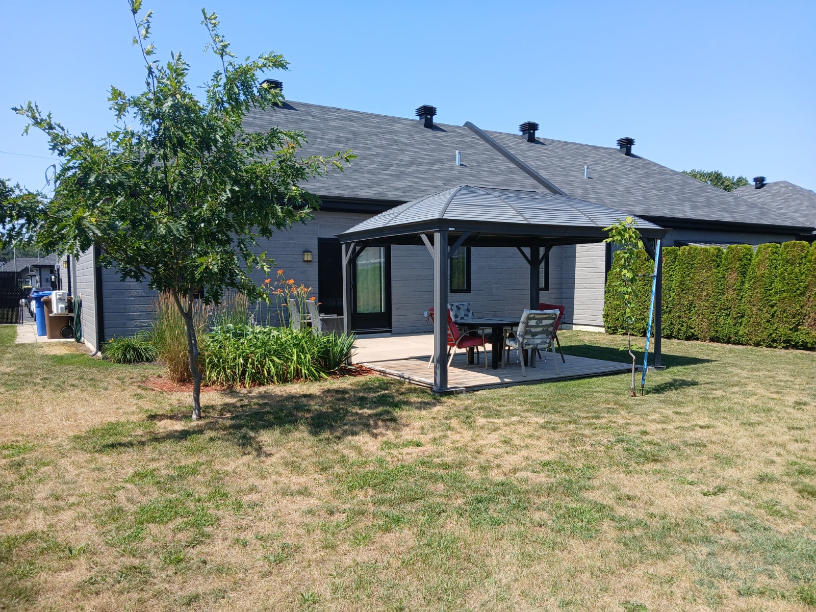 Maison a vendre (semi detache) Saint-Felix-de-Valois $444.000 — photo 2