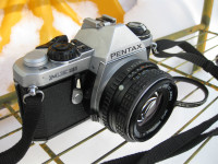 Pentax ME Super 35mm SLR Camera w/ 50mm f1.7 Prime Lens GC