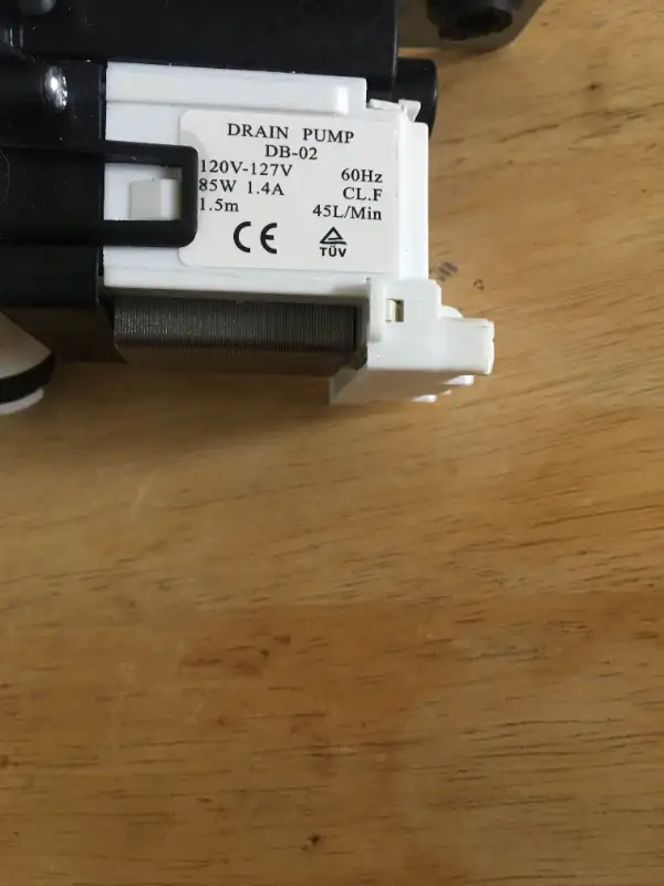 Drain pump for washing machine in Washers & Dryers in Bedford - Image 3