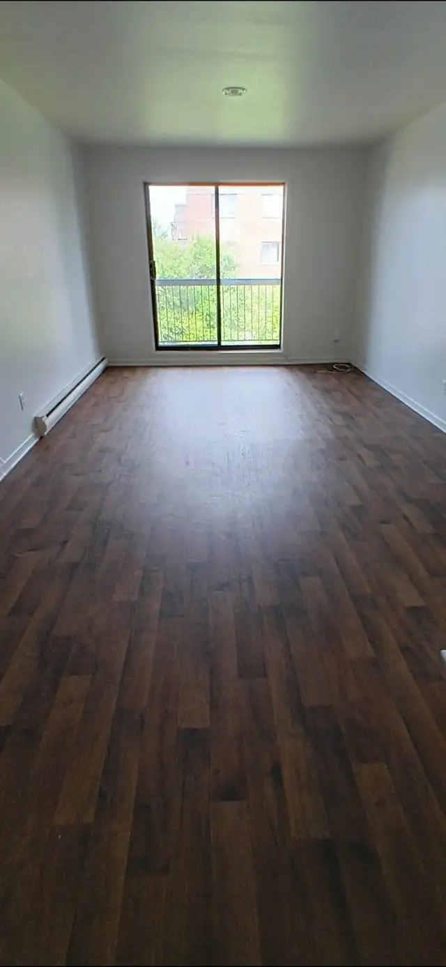 A Valleyfield - Beaux, grandes et propres: 4-1/2 et 5-1/2