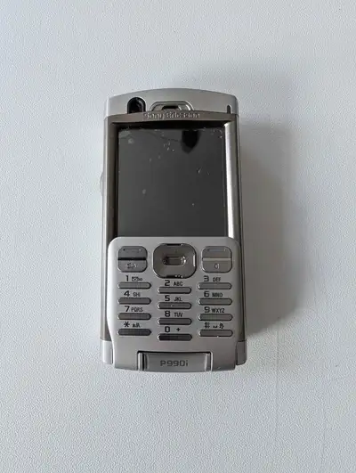 Sony Ericsson P990i, View more