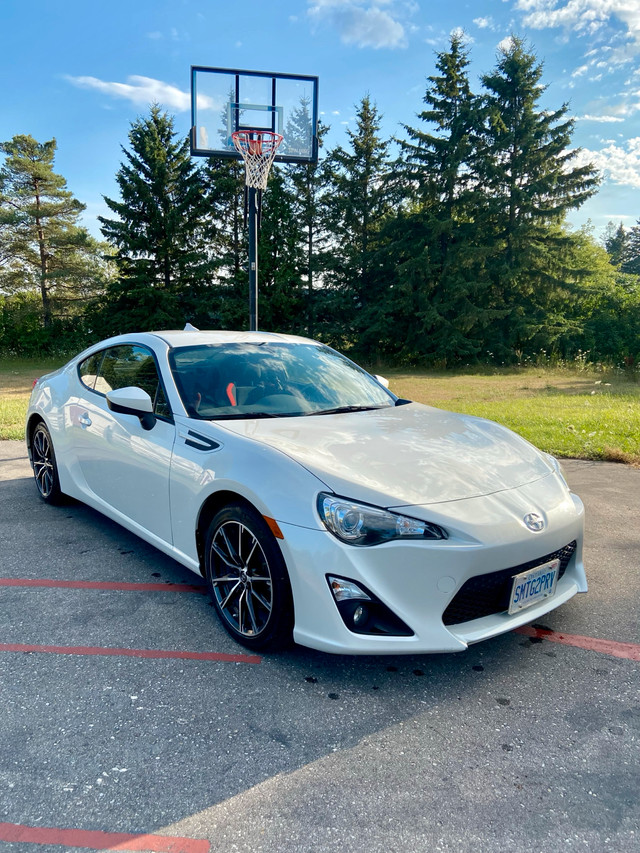 2013 Scion FR-S - Mint Condition! in Cars & Trucks in Oakville / Halton Region - Image 2