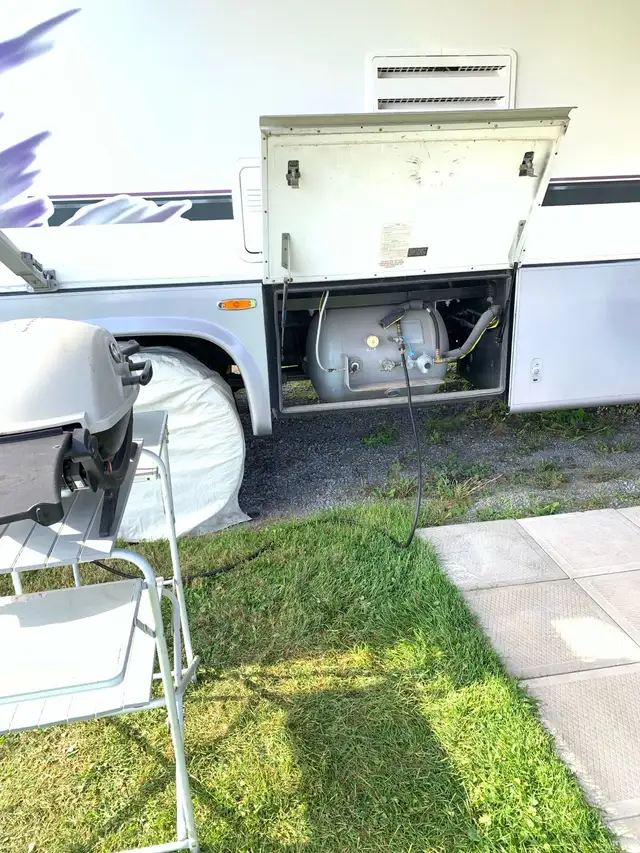 VR TRIPLE-e in RVs & Motorhomes in Trois-Rivières - Image 4