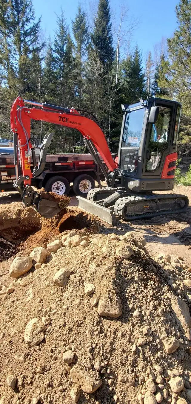 Excavation service in Excavation, Demolition & Waterproofing in North Bay - Image 8