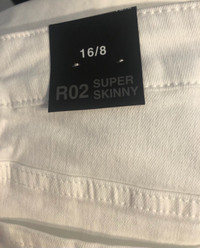 New white super skinny jeans sizes 8, 14 & 16