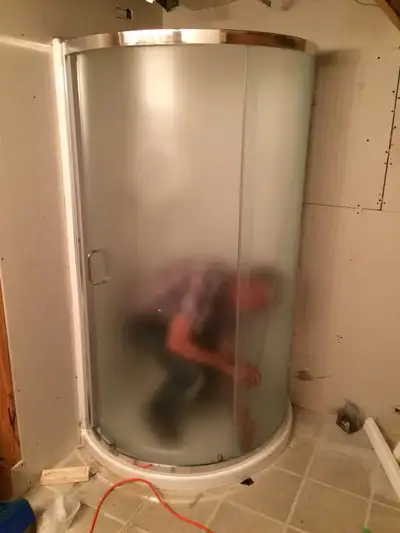 Glass SHOWER DOORs-Good Installer for bathTUB glass doors and bathShower doors installation, Tub wal...
