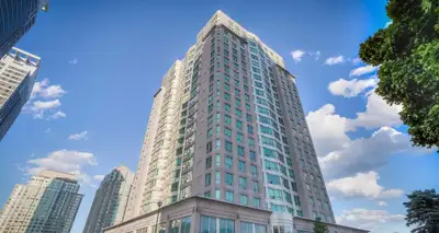 Room For Rent - Scarborough - Beside STC