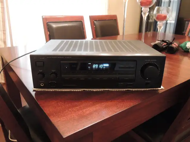 Kenwood KR-A5040 AM/Stereo Receiver- Phono In, 80 watts in Stereo Systems & Home Theatre in Mississauga / Peel Region - Image 3
