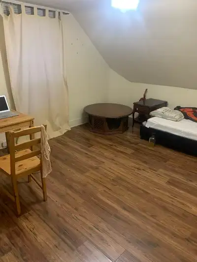 Private room on 2nd floor. good for one person only . Shared bathroom and kitchen with two other mal...
