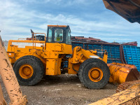 Hyundai loader