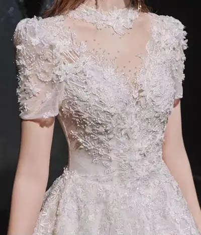 Elegant Wedding Dress for Sale CA$299, View more
