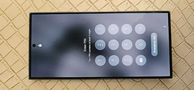 Samsung S24 Ultra in Cell Phones in Oshawa / Durham Region - Image 7