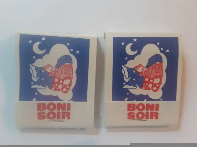 LOT DE CARTONS D'ALUMETTES VINTAGES D'ANCIEN DEPANNEUR DU QUEBEC in Arts & Collectibles in Laval / North Shore - Image 3