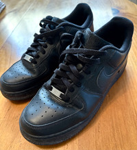 Authentic Nike Air Force 1 Low Men’s (Size-8.5US)