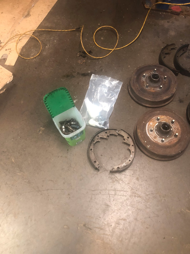 Front drum brakes 1964 F100 in Other Parts & Accessories in Truro - Image 2