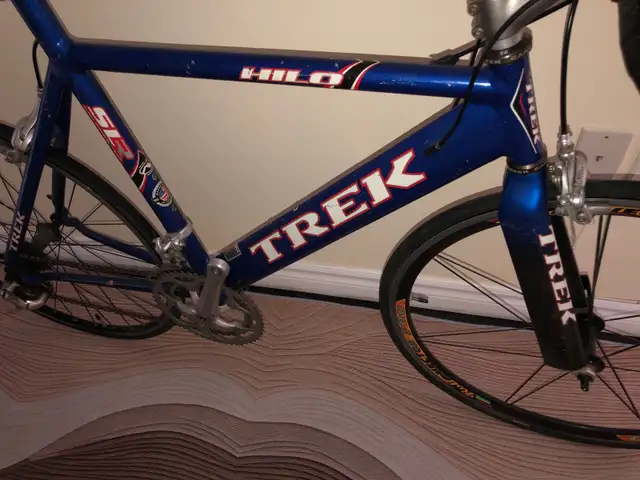 Trek triathlon bike 54cm in Road in City of Toronto - Image 2