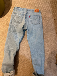 MUSY GO! NEW Levi’s jeans 501 w32 L32 Womens