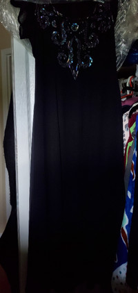 Black Formal Soft Dress!