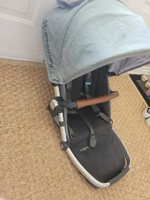 UPPAbaby Vista Stroller and attachments for double stroller in Strollers, Carriers & Car Seats in Oakville / Halton Region - Image 3