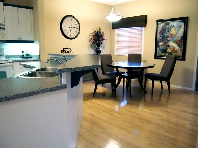 Photo 5