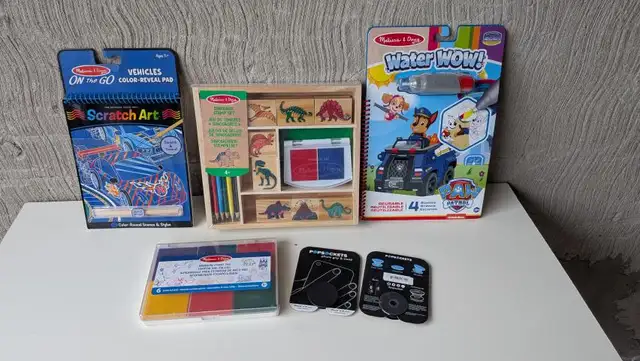 Melissa & Doug Kids Activity Lot (5 Items)