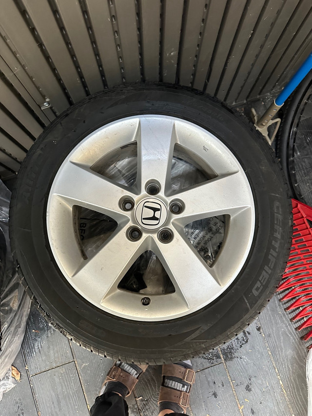 Honda civic tires and rims  in Tires & Rims in Winnipeg - Image 3
