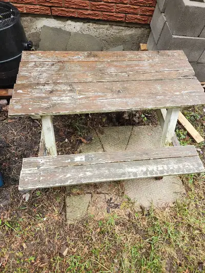 Free kids picnic table, View more