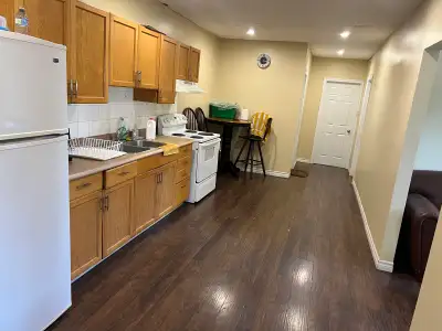 Room available in sharing for boy from June 1st in the heart of downtown located in Euston st. Walki...