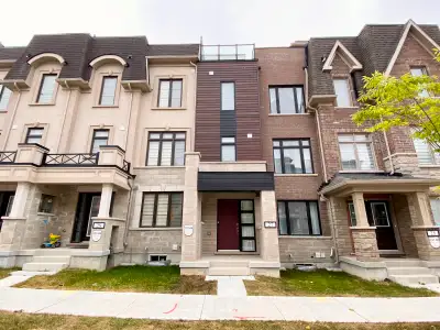 4 Bed 3.5 Bath Townhome In Markham Near Pierre Trudeau HS $3950
