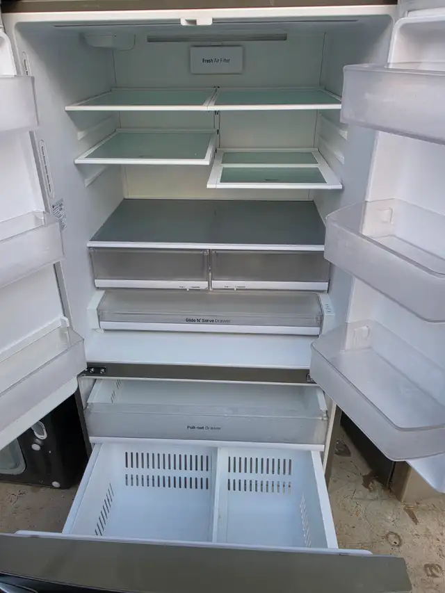 LG 36" Smart ThinQ Stainless Steel French Door Fridge Freezer in Refrigerators in Oakville / Halton Region - Image 4
