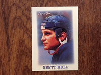 1988-89 O-Pee-Chee Brett Hull mini rookie hockey card (#16)