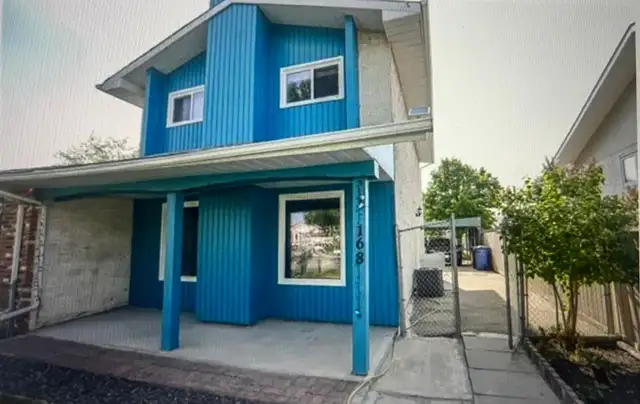 3+1 Bedroom Home for Rent | Finished Basement + 3 Parking Spots