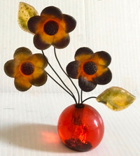 Acrylic Lucite Plastic Wire Flowers Bouquet 1970s