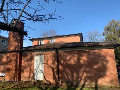 Basement one Room Apartment -Close to Finch/Leslie. Quite, safe and convenient area. One minutes to...