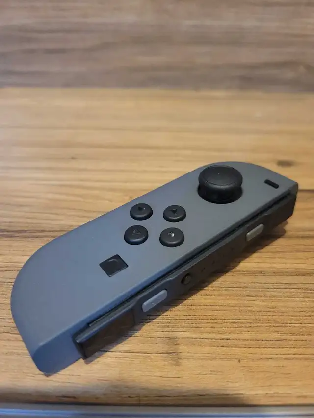 Nintendo Switch Left Joy-Con (L) – Matte Grey