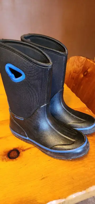 Rubber Boots  2Y, View more