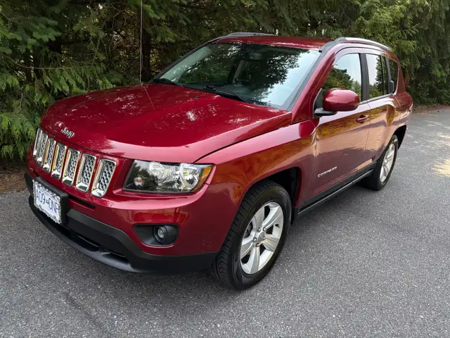 2016 Jeep Compass 4x4 Senior owned 82,400 original Kilometres 