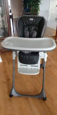 High feeding chair x baby