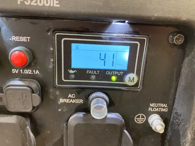 Inverter generator Polaris in Other in Revelstoke - Image 7