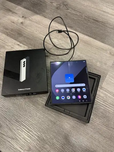 Black Samsung Galaxy Fold 6 256GB, View more