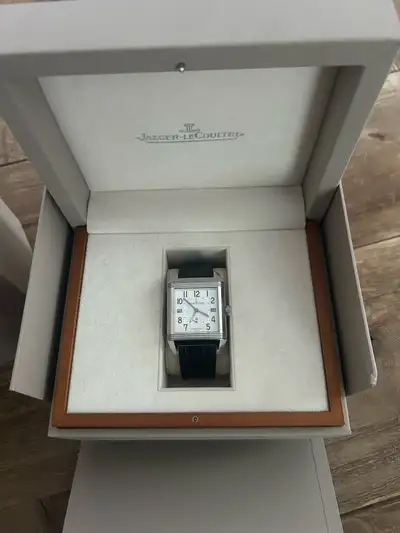 Squdra Hometime Beautiful watch Minimal signs of wear Original box no papers Brand new OEM strap NOT...