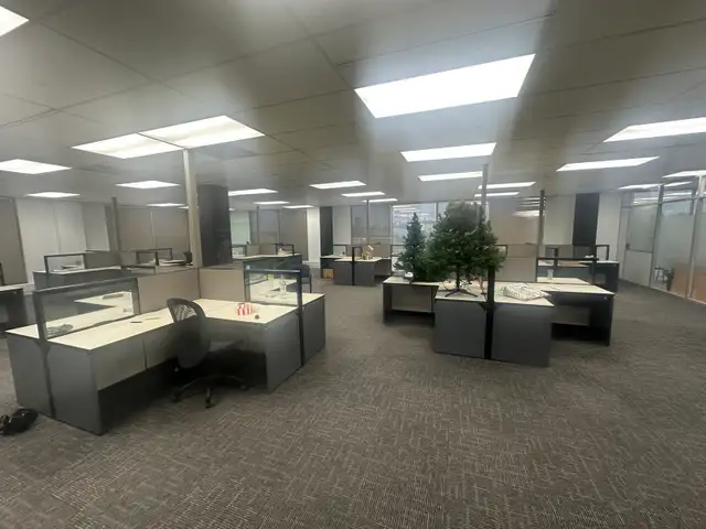 Electrician in Electrician in Calgary - Image 3