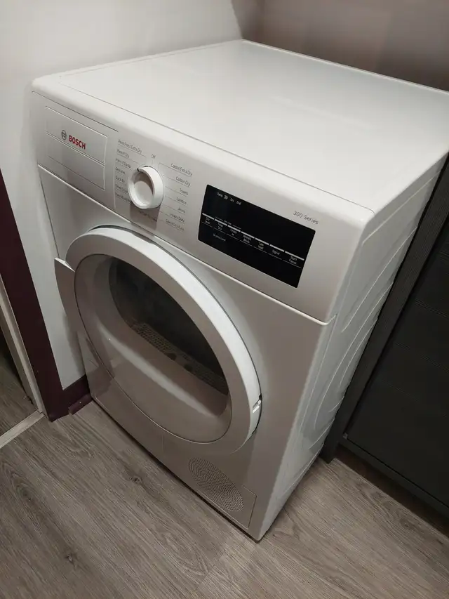 Bosch 300 Series Dryer