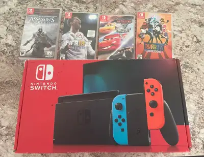 Nintendo Switch avec 4 jeux, View more
