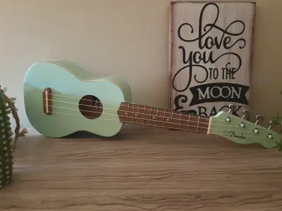 Fender Avalon Tenor Ukulele, View more