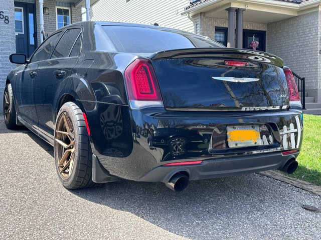 2015 Chrysler 300S - 392 (6.4L) custom in Cars & Trucks in Cambridge - Image 4